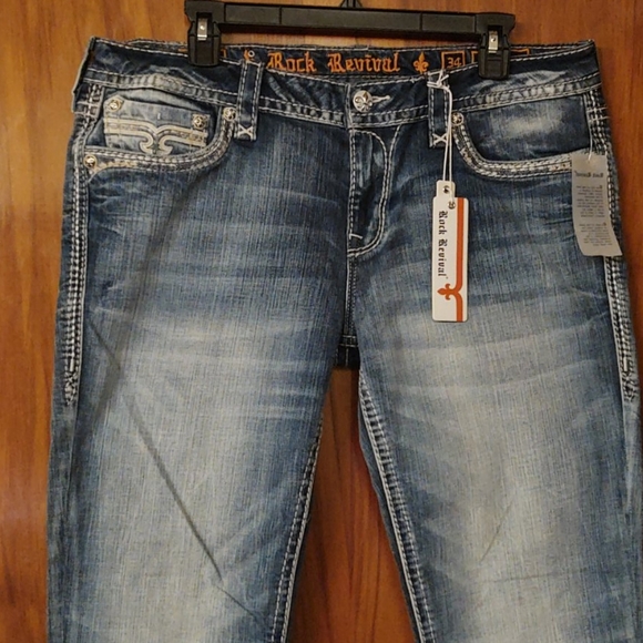 BRAND NEW/ TAGS INTACT Rock Revival skinny jeans - Picture 5 of 11